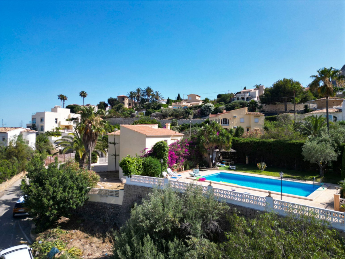4 Bed Townhouse for sale in Calpe Costa Blanca, Alicante, Spain