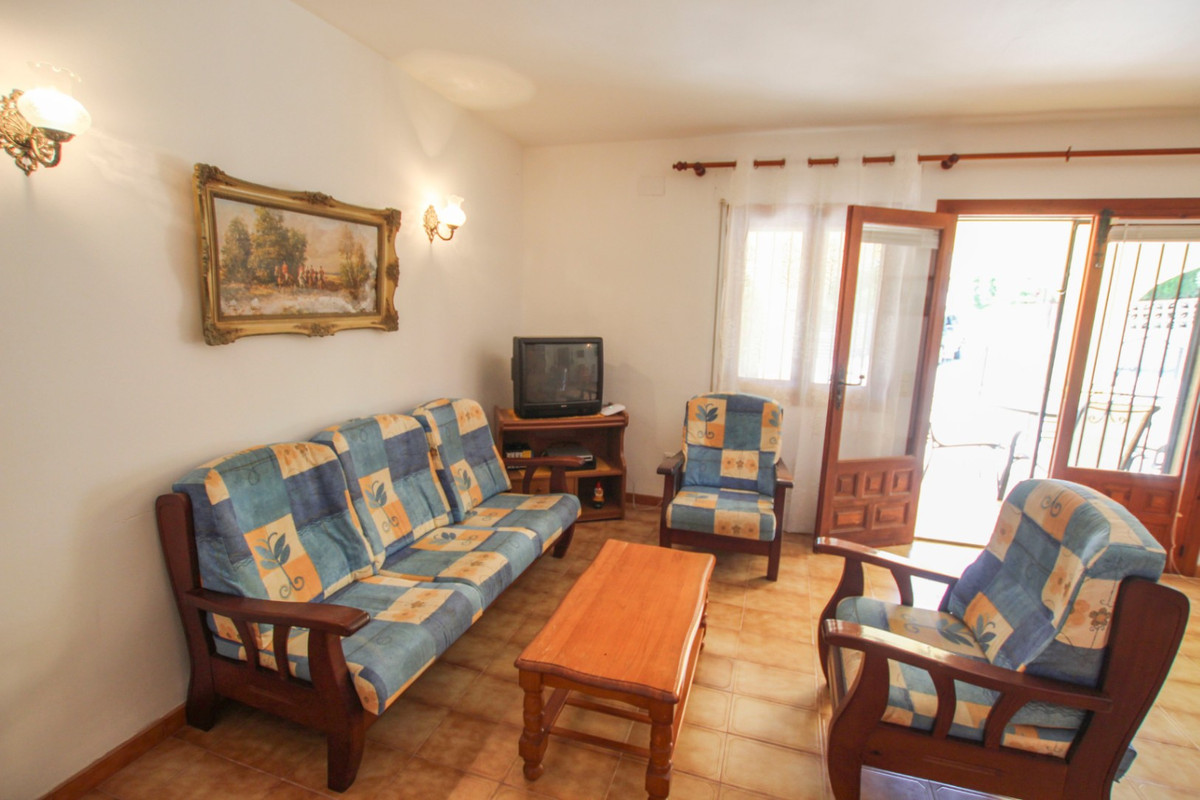 4 Bed Townhouse for sale in Calpe Costa Blanca, Alicante, Spain