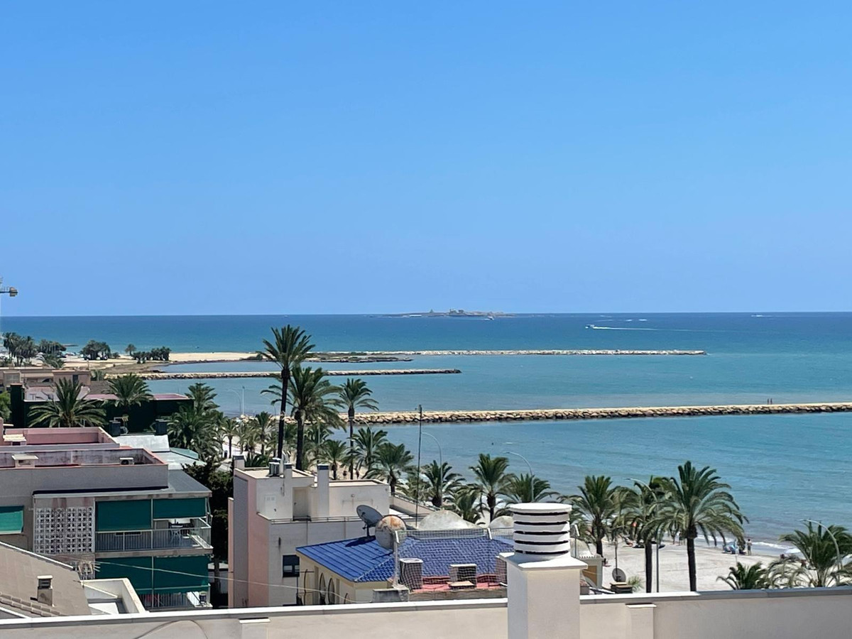 Se vende Ático de 3 dormitorios en Costa Blanca, Alicante, España