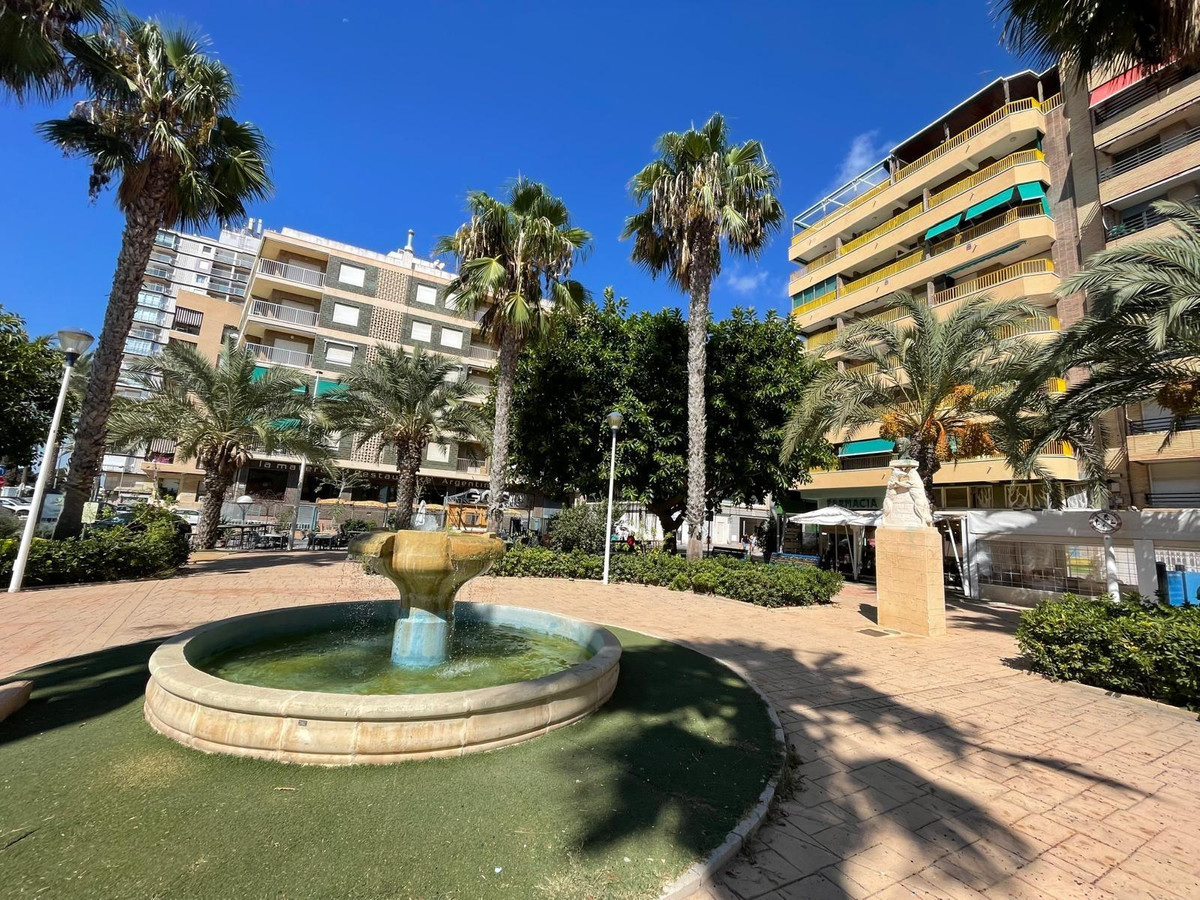 Se vende Ático de 3 dormitorios en Costa Blanca, Alicante, España