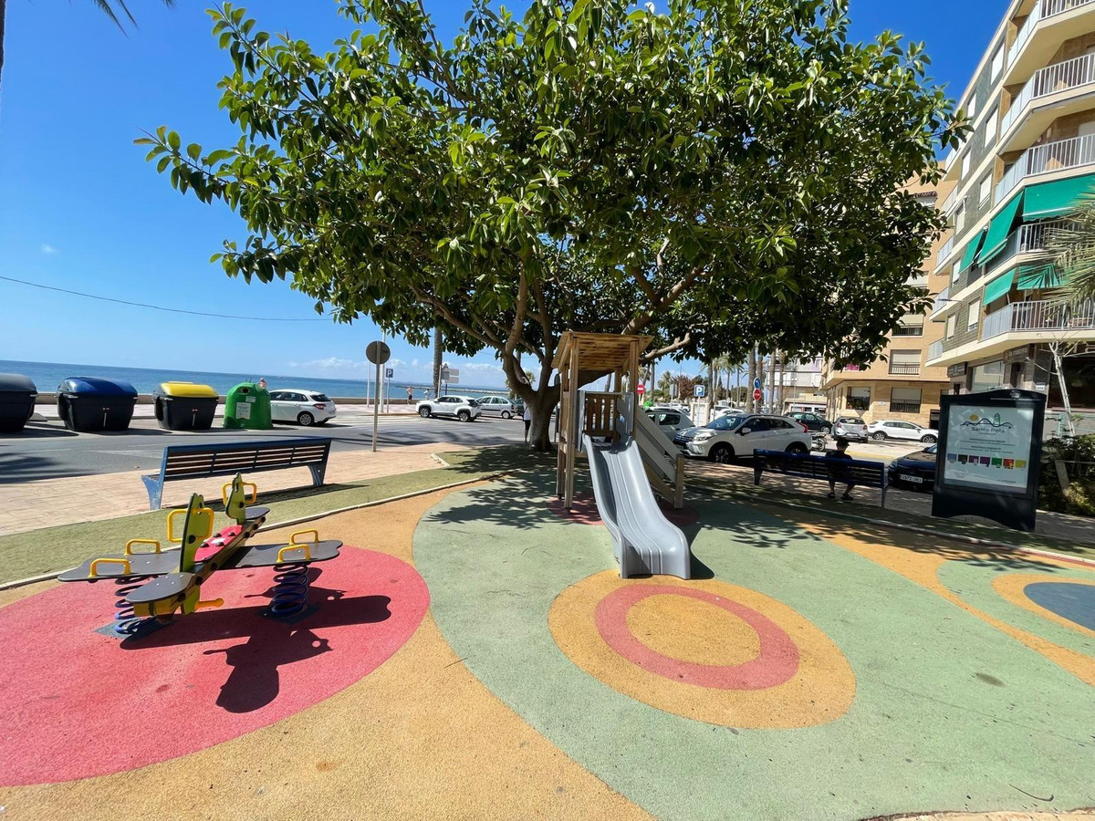 Se vende Ático de 3 dormitorios en Costa Blanca, Alicante, España
