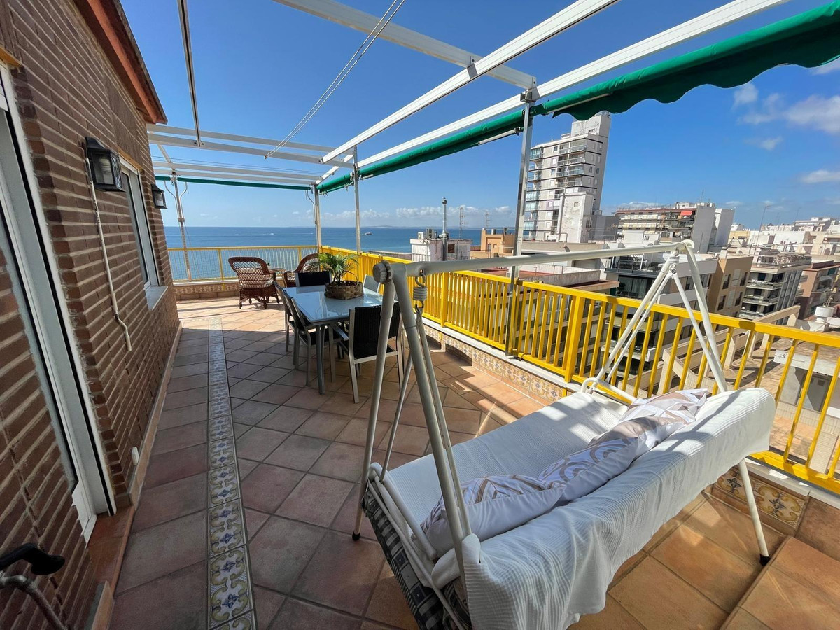 Se vende Ático de 3 dormitorios en Costa Blanca, Alicante, España