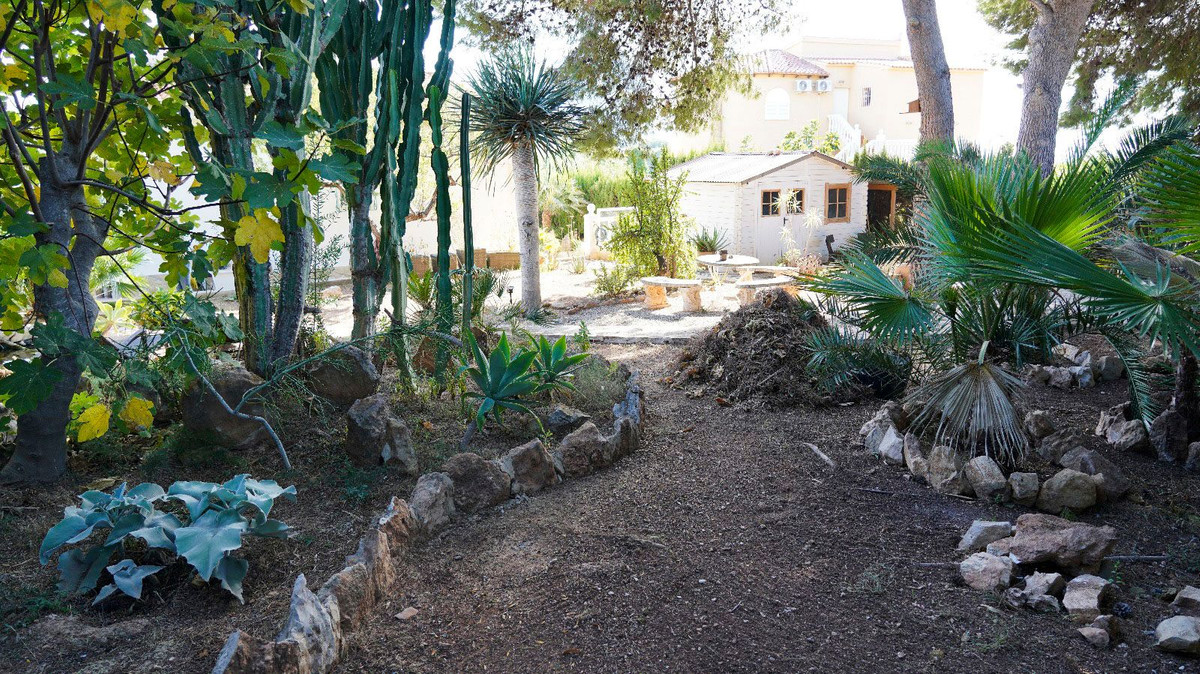 2 Bed Townhouse for sale in Calpe Costa Blanca, Alicante, Spain