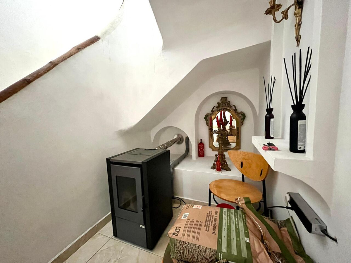 4 Bed Townhouse for sale in Villamartin Costa Blanca, Alicante, Spain