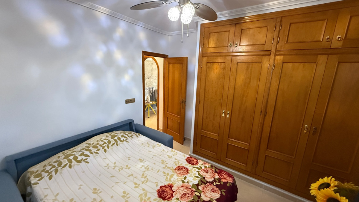 Se vende Apartamento Planta Baja de 2 dormitorios en Costa Blanca, Alicante, España