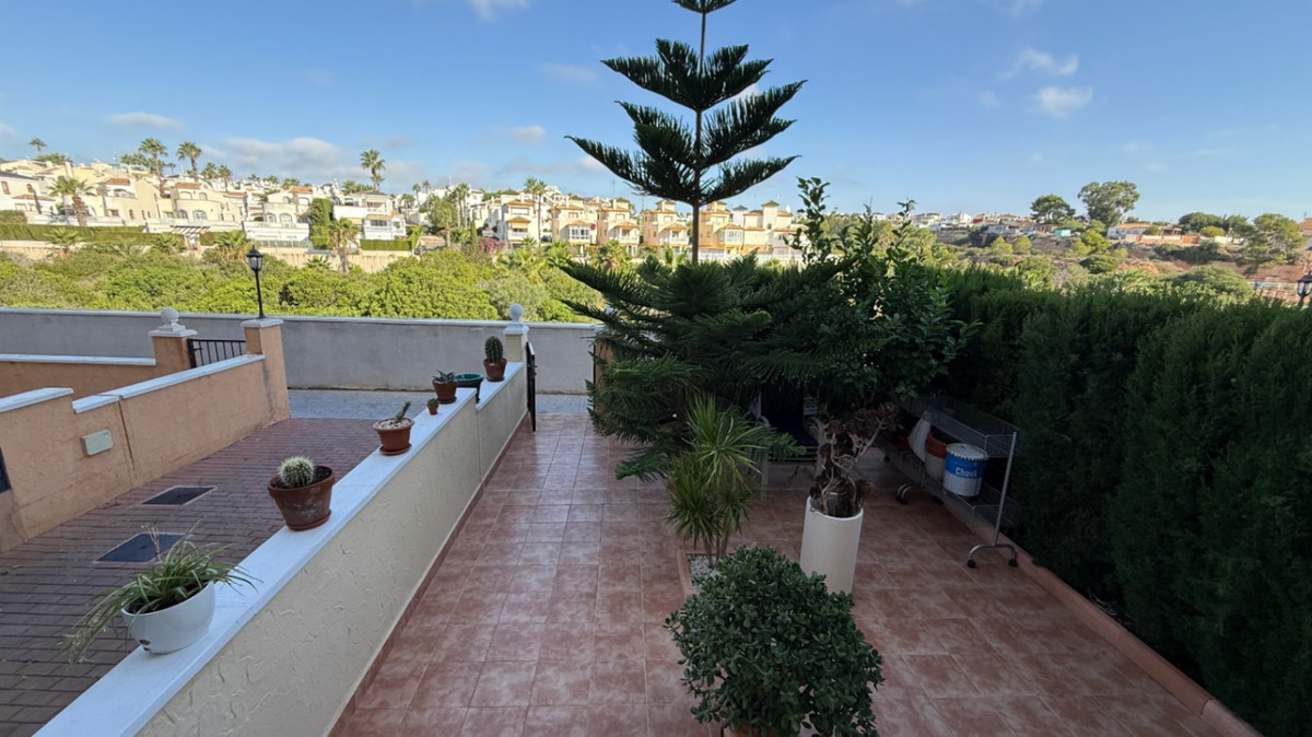 Se vende Apartamento Planta Baja de 2 dormitorios en Costa Blanca, Alicante, España