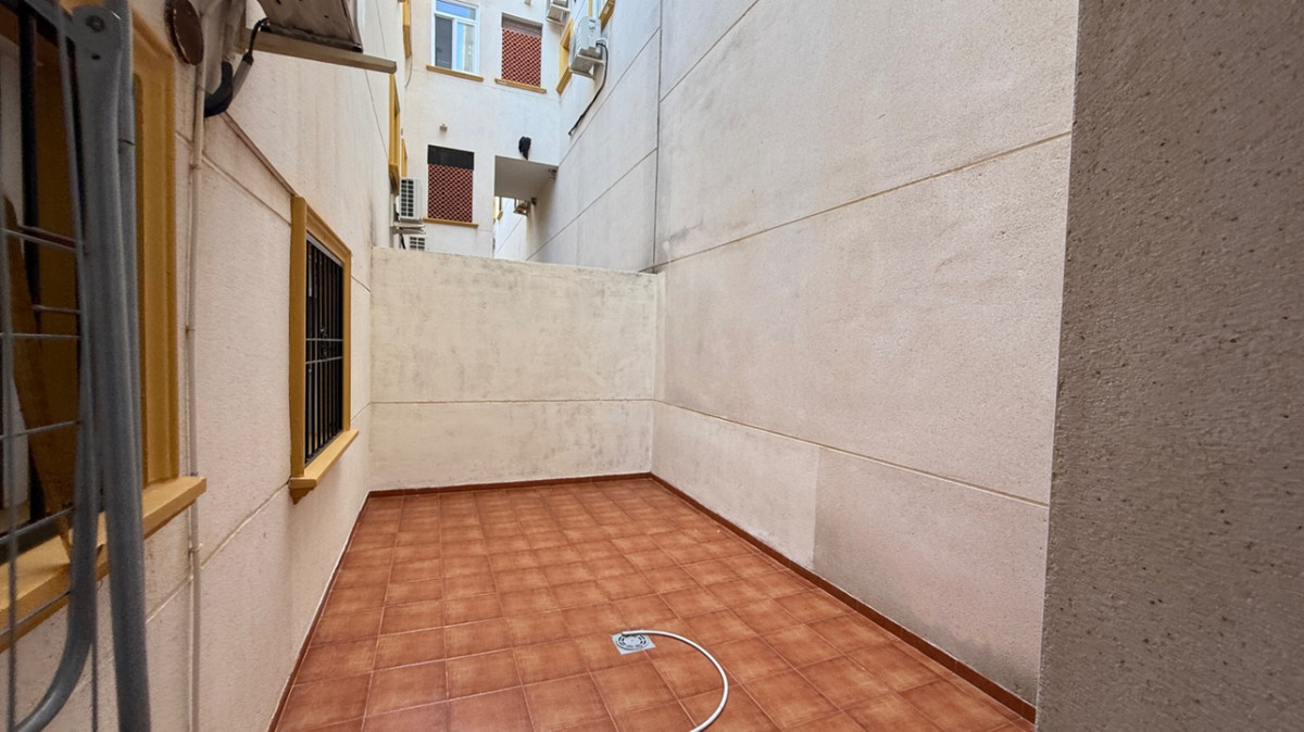 Se vende Apartamento Planta Baja de 2 dormitorios en Costa Blanca, Alicante, España
