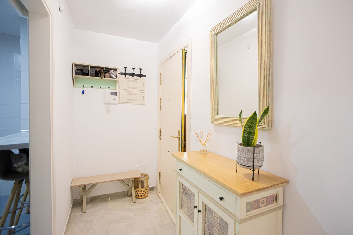 2 Bed Apartment for sale in The Golden Mile Costa Del Sol, Málaga, Spain