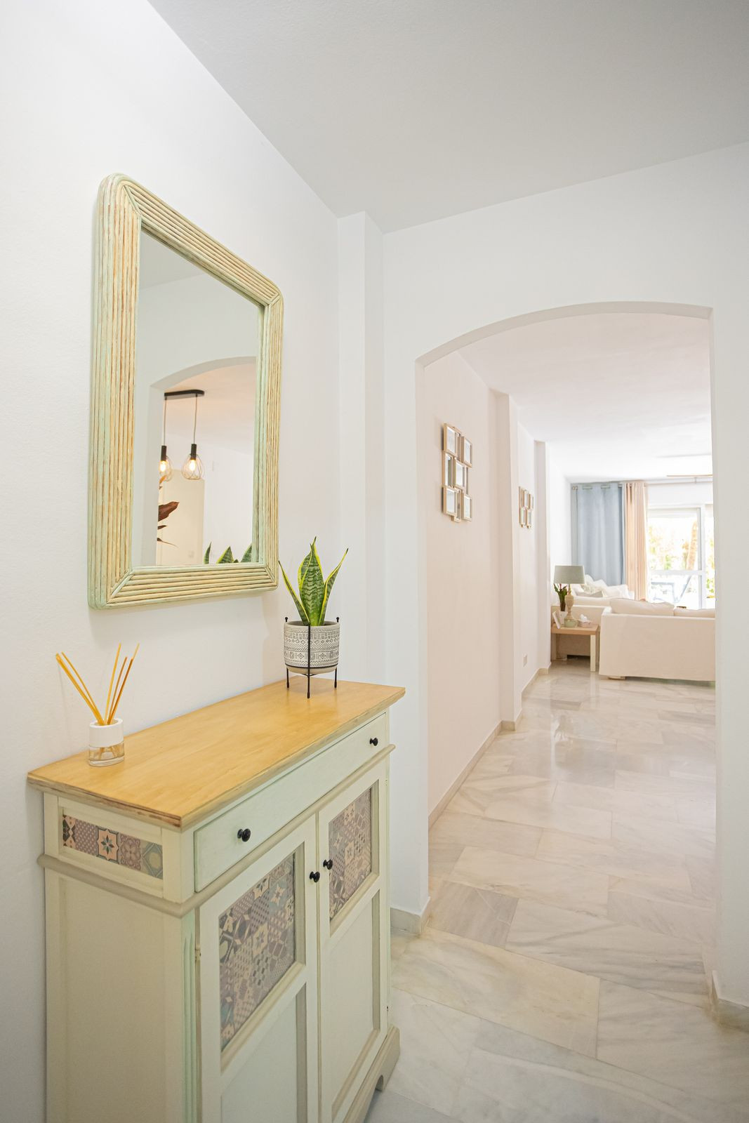 2 Bed Apartment for sale in The Golden Mile Costa Del Sol, Málaga, Spain