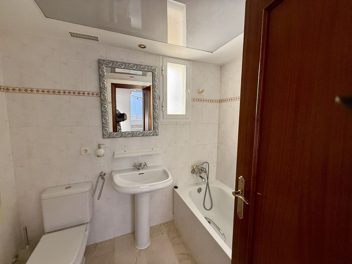 4 Bed Townhouse for sale in Elviria Costa Del Sol, Málaga, Spain