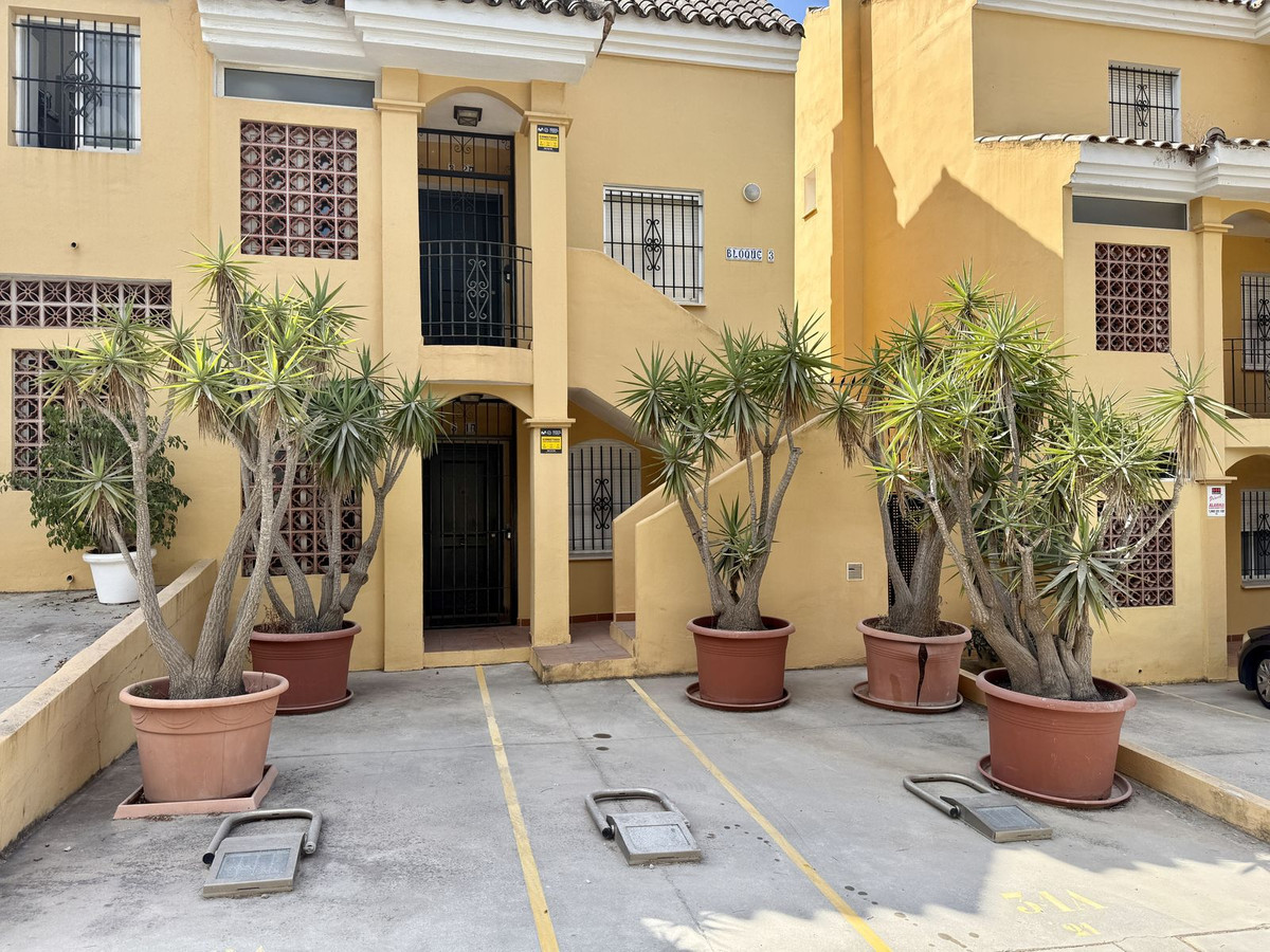 4 Bed Townhouse for sale in Elviria Costa Del Sol, Málaga, Spain