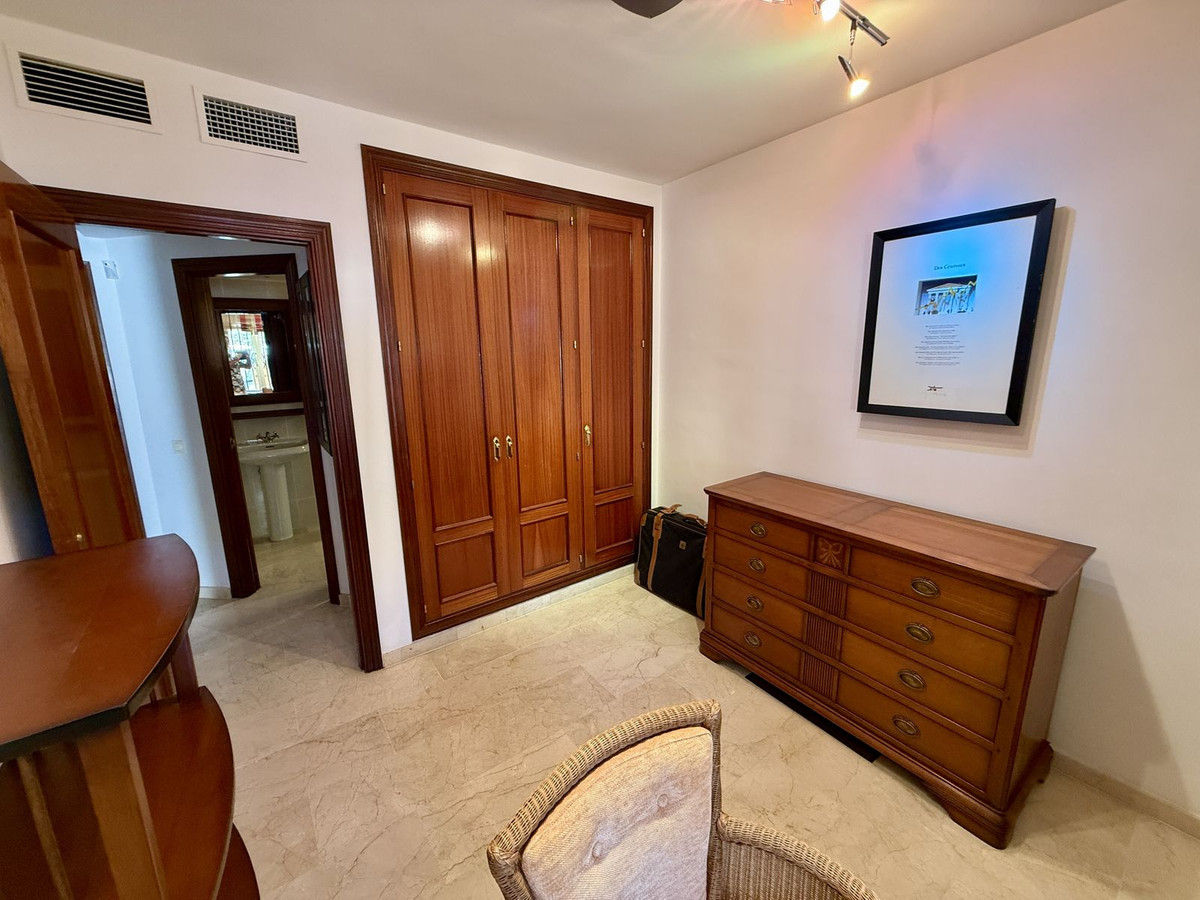 4 Bed Townhouse for sale in Elviria Costa Del Sol, Málaga, Spain