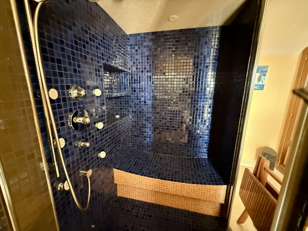 4 Bed Townhouse for sale in Elviria Costa Del Sol, Málaga, Spain