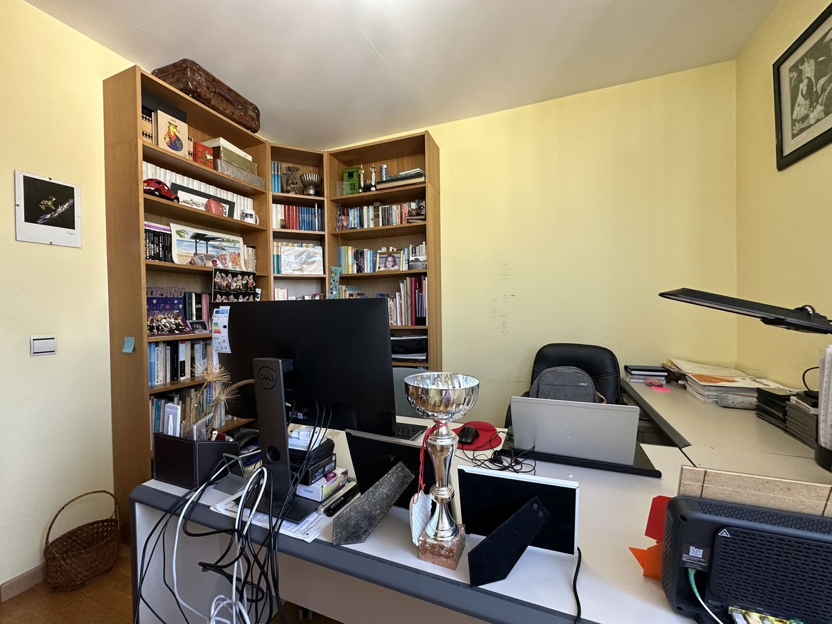 5 Bed Townhouse for sale in Cerrado De Calderón Málaga Ciudad, Málaga, Spain