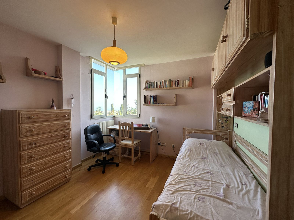 5 Bed Townhouse for sale in Cerrado De Calderón Málaga Ciudad, Málaga, Spain
