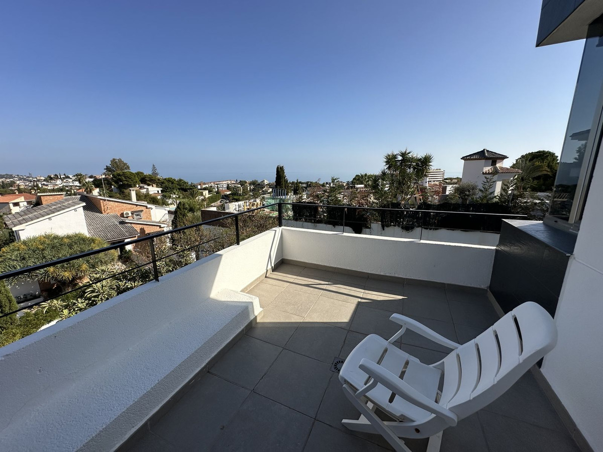 5 Bed Townhouse for sale in Cerrado De Calderón Málaga Ciudad, Málaga, Spain