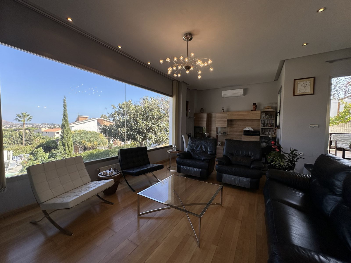 5 Bed Townhouse for sale in Cerrado De Calderón Málaga Ciudad, Málaga, Spain