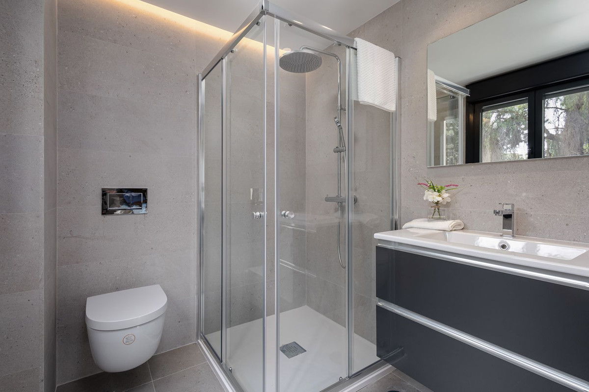 4 Bed Apartment for sale in Málaga Este Costa Del Sol, Málaga, Spain