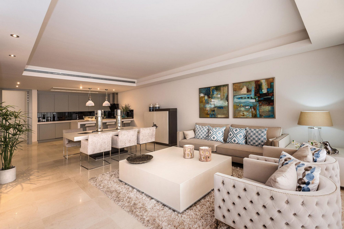 3 Bed Townhouse for sale in Marbella Costa Del Sol, Málaga, Spain