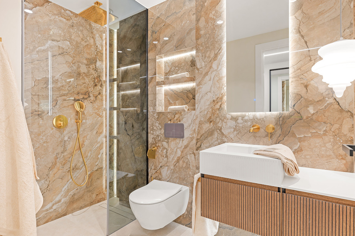 Se vende Apartamento Planta Media de 4 dormitorios en Costa Del Sol, Málaga, España