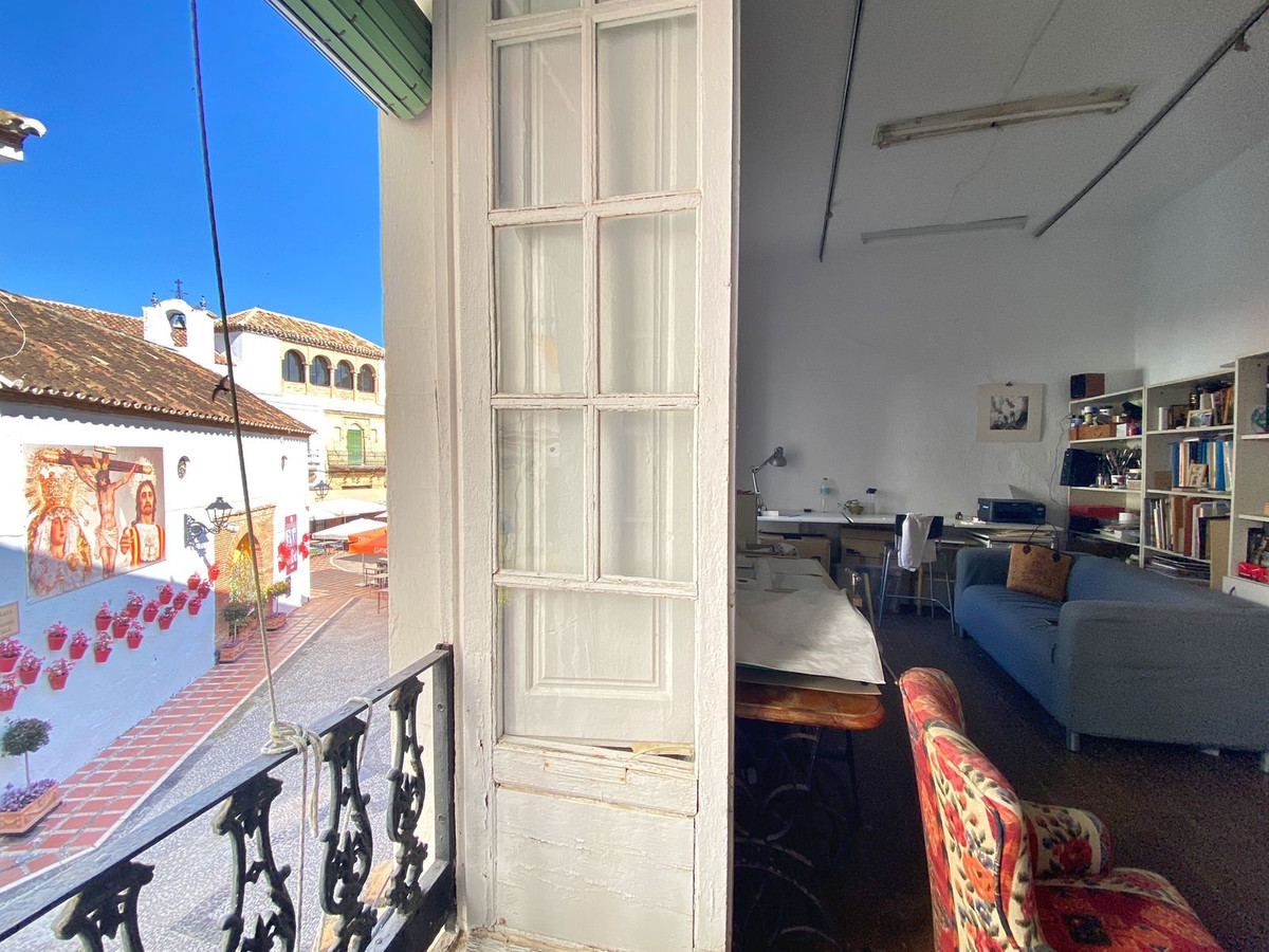 Se vende Edificio residencial de 16 dormitorios en Costa Del Sol, Málaga, España
