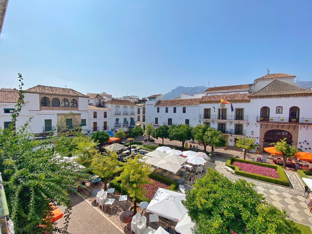 Se vende Edificio residencial de 16 dormitorios en Costa Del Sol, Málaga, España