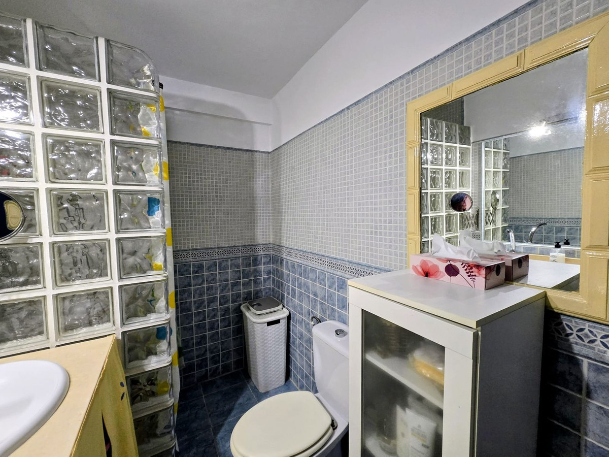 1 Bed Apartment for sale in Montemar Costa Del Sol, Málaga, Spain