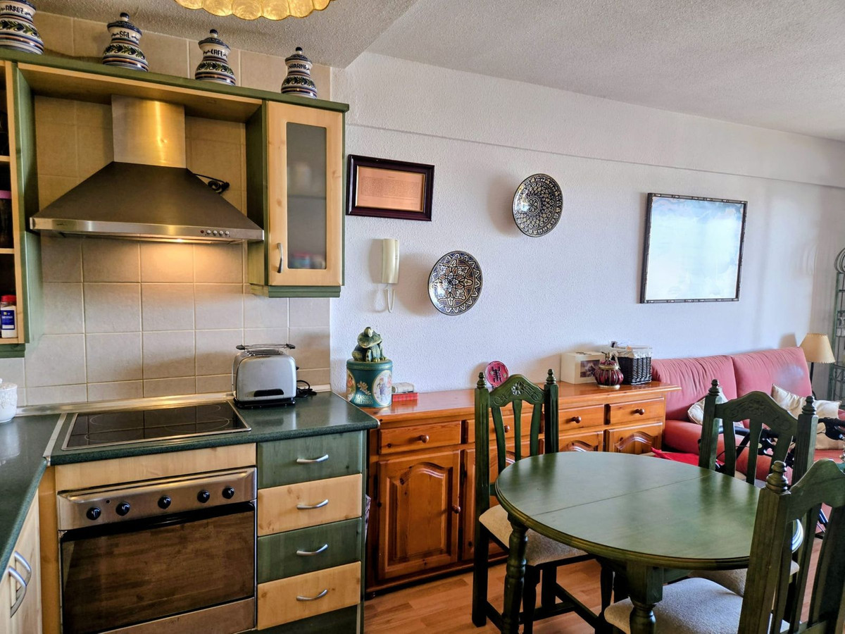 1 Bed Apartment for sale in Montemar Costa Del Sol, Málaga, Spain