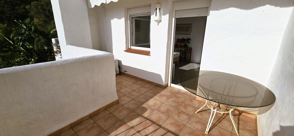 2 Bed Townhouse for sale in Marbella Costa Del Sol, Málaga, Spain