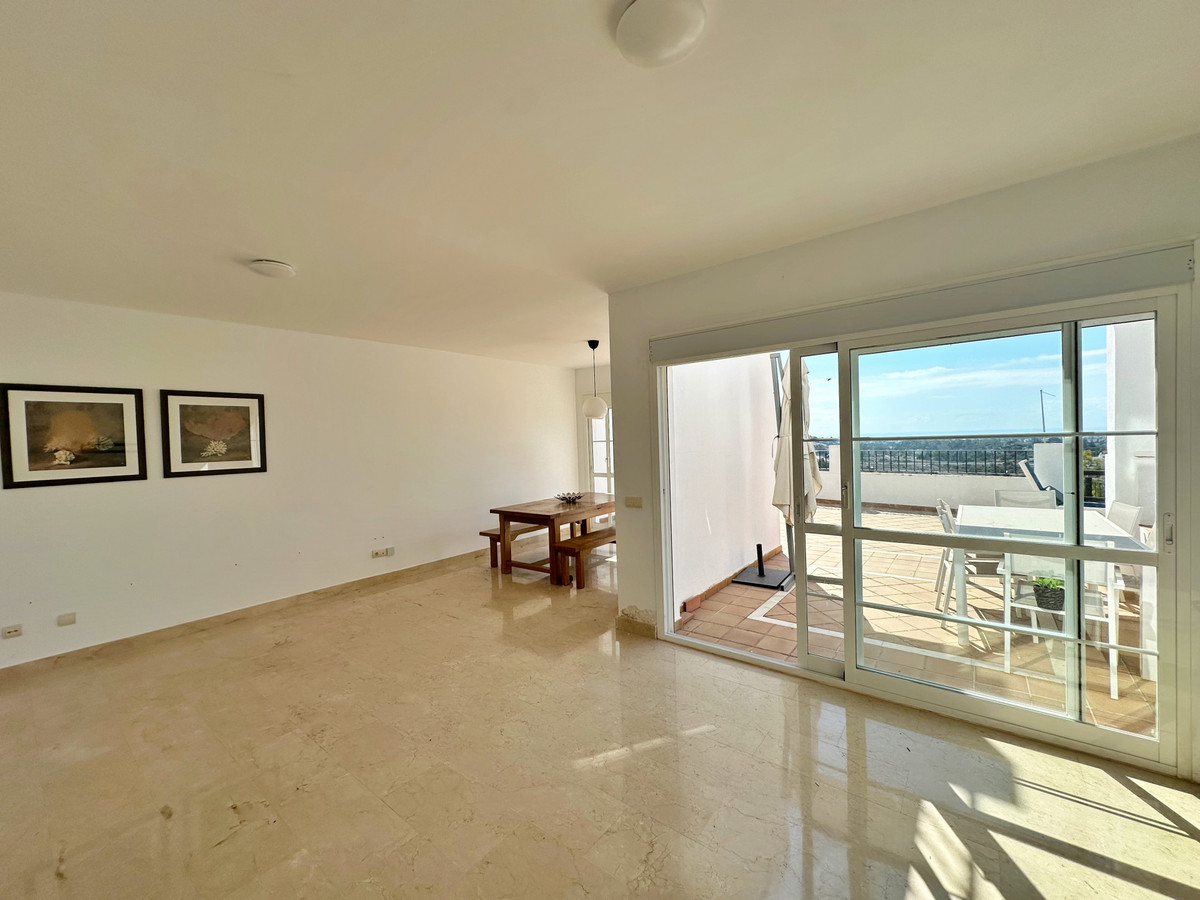 3 Bed Townhouse for sale in Benahavís Costa Del Sol, Málaga, Spain