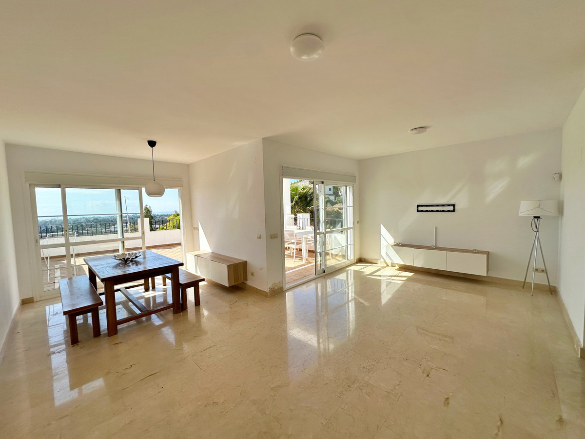 3 Bed Townhouse for sale in Benahavís Costa Del Sol, Málaga, Spain