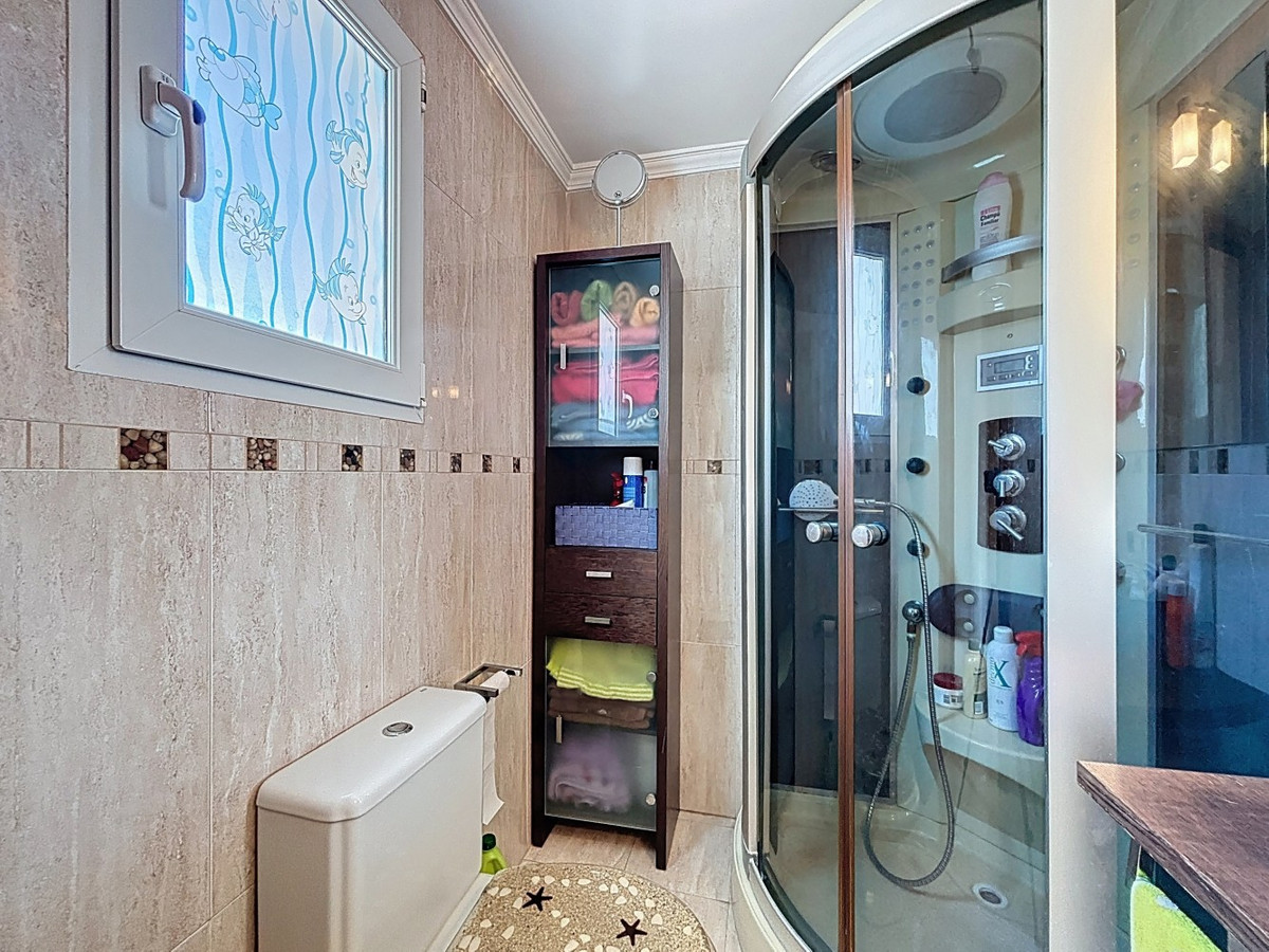 2 Bed Apartment for sale in Algarrobo Costa Costa Del Sol East, Málaga, Spain