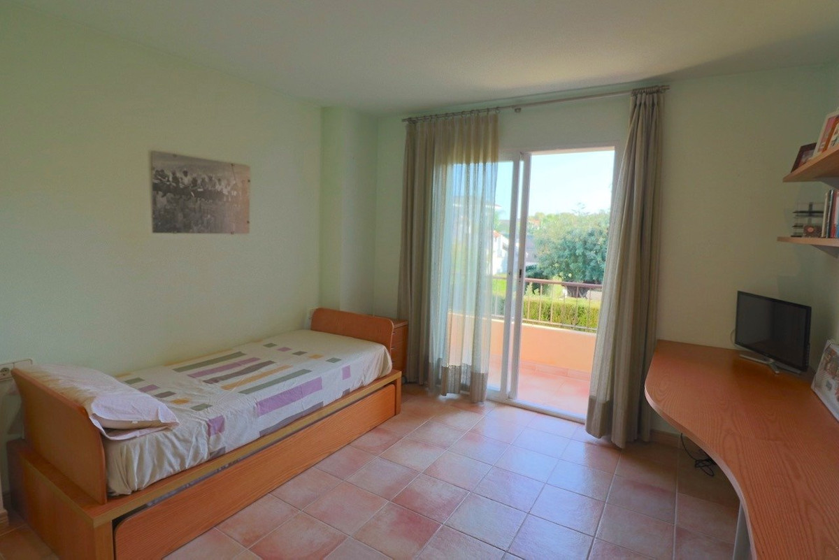 4 Bed Townhouse for sale in Benidorm Costa Blanca, Alicante, Spain