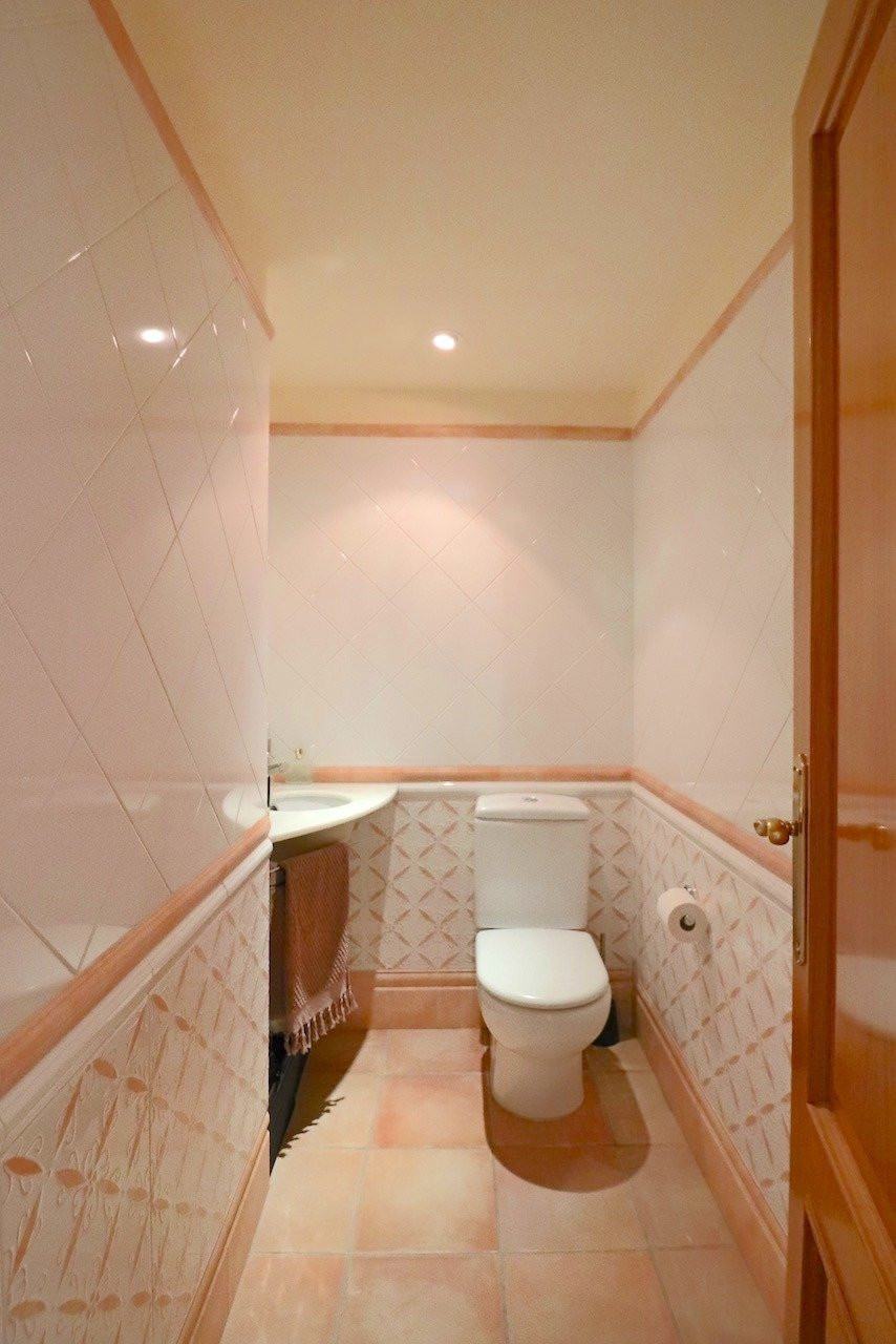 4 Bed Townhouse for sale in Benidorm Costa Blanca, Alicante, Spain