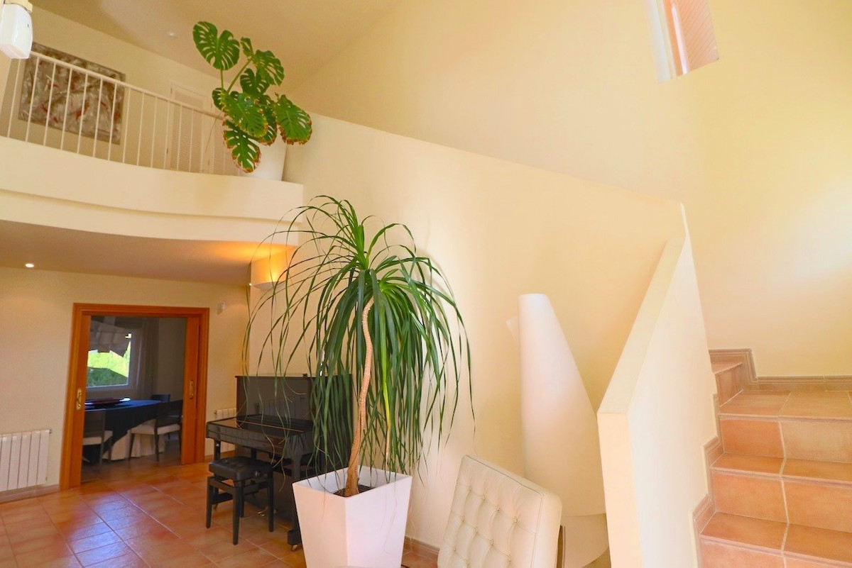 4 Bed Townhouse for sale in Benidorm Costa Blanca, Alicante, Spain
