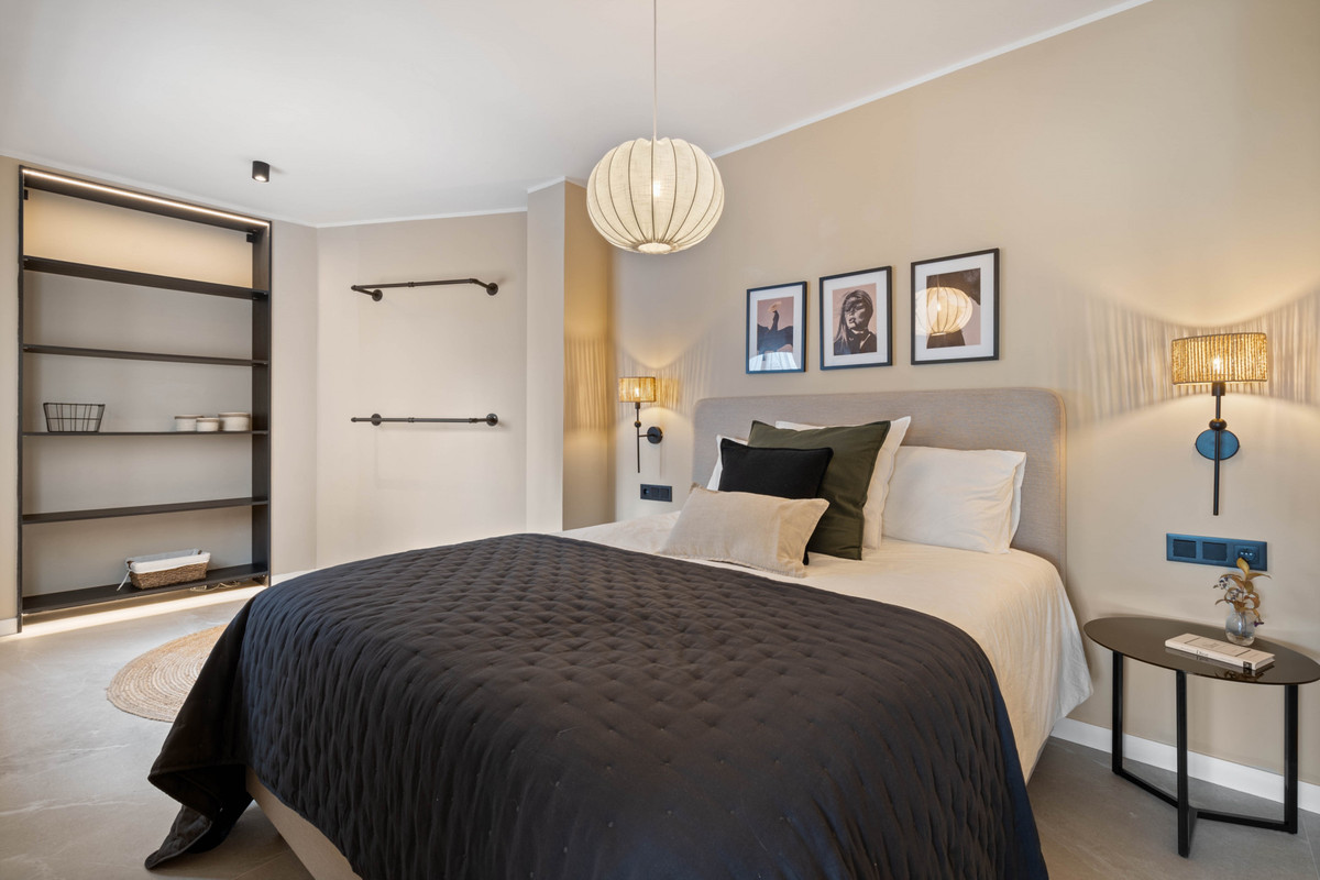 Se vende Apartamento Planta Media de 4 dormitorios en Costa Del Sol, Málaga, España