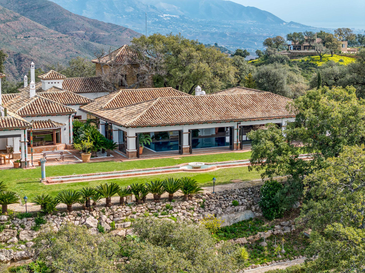 Se vende Villa - Chalet de 7 dormitorios en Costa Del Sol, Málaga, España