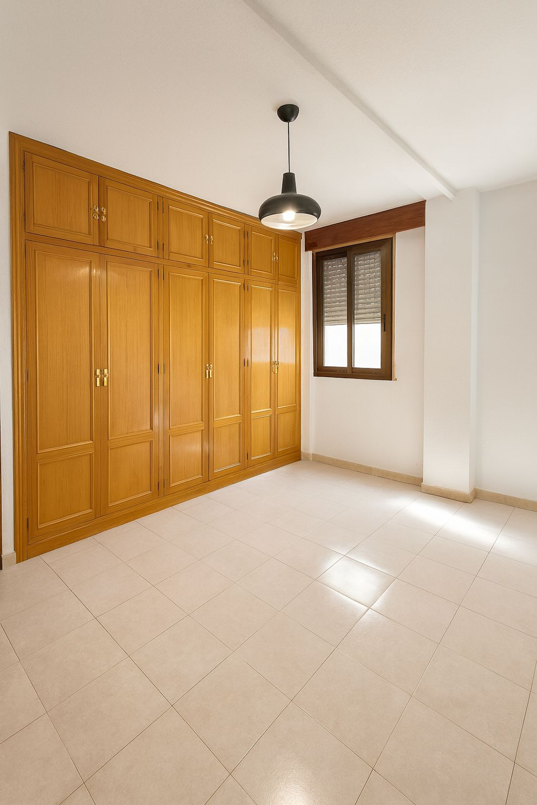Se vende Apartamento Planta Media de 3 dormitorios en Costa Del Sol, Málaga, España
