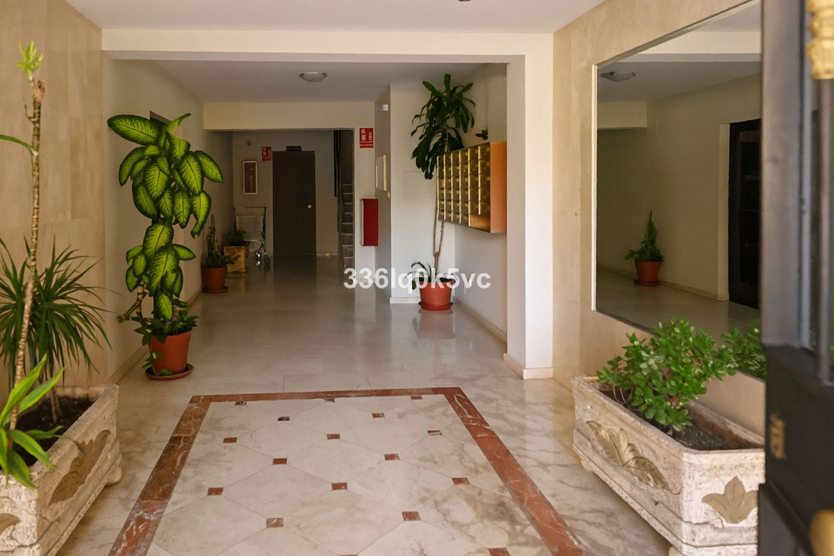 2 Bed Apartment for sale in Marbella Costa Del Sol, Málaga, Spain