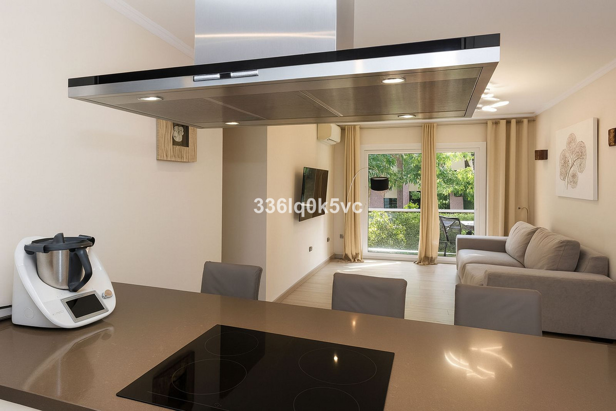 2 Bed Apartment for sale in Marbella Costa Del Sol, Málaga, Spain