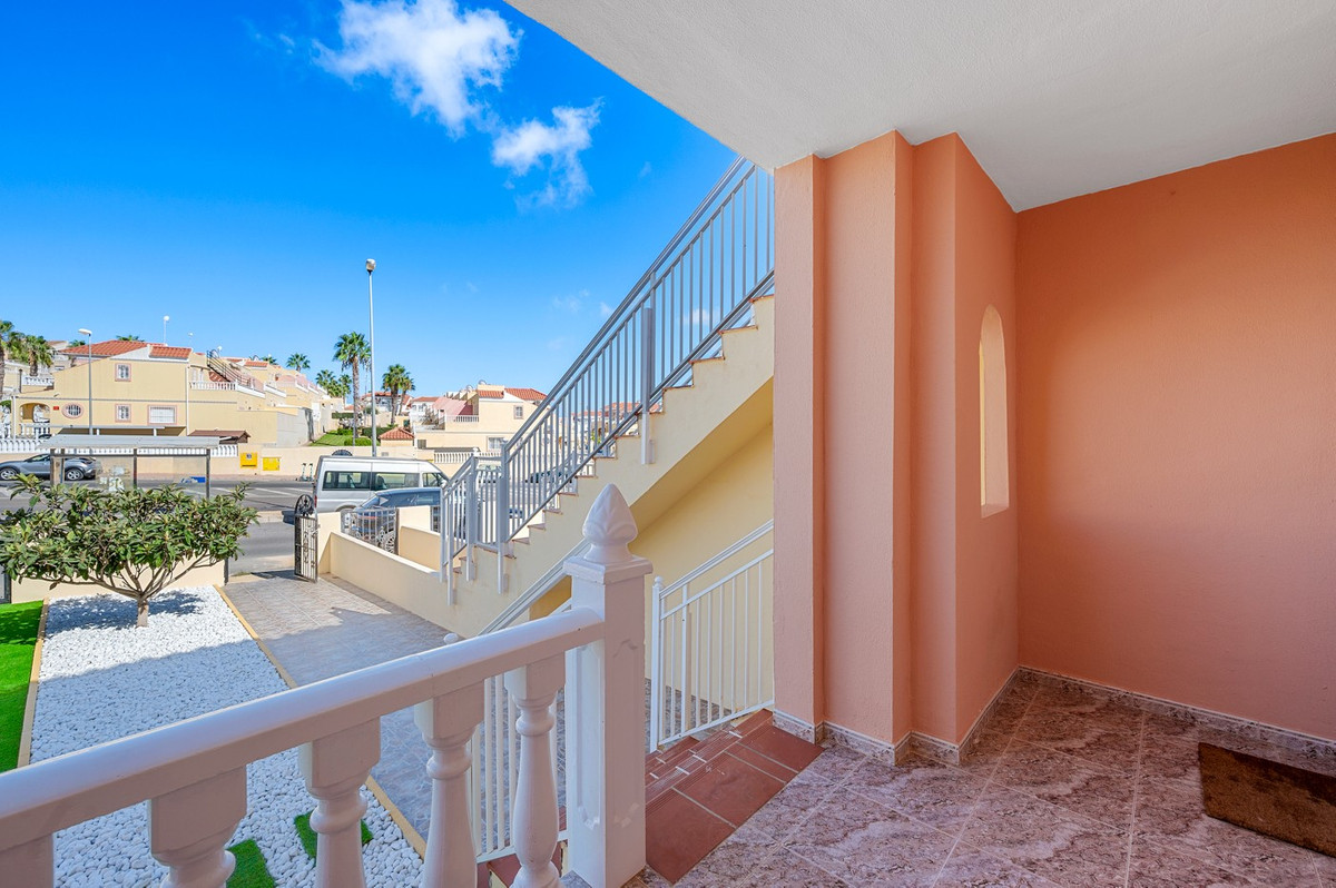 3 Bed Apartment for sale in Orihuela Costa Costa Blanca, Alicante, Spain