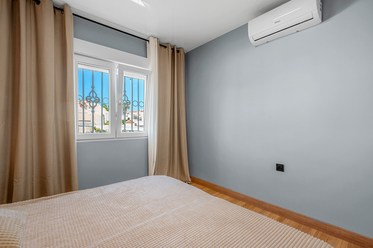 3 Bed Apartment for sale in Orihuela Costa Costa Blanca, Alicante, Spain