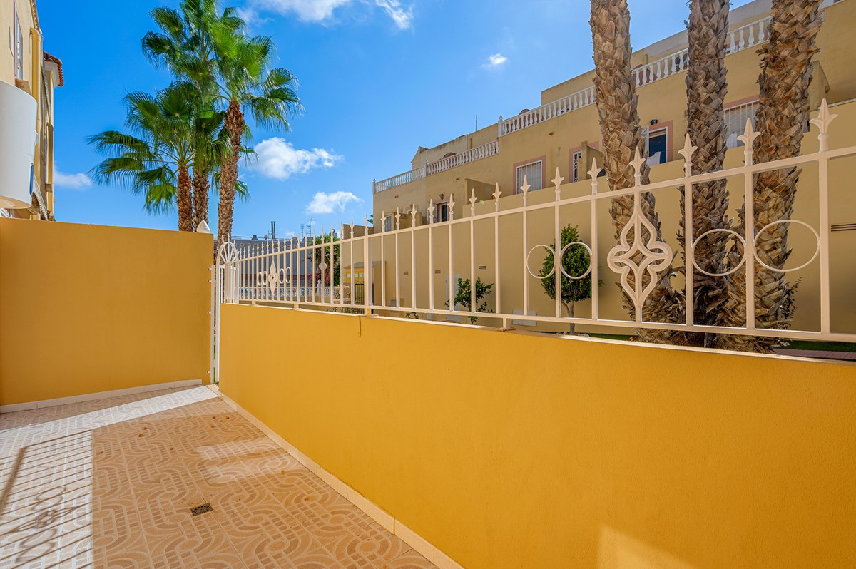 3 Bed Apartment for sale in Orihuela Costa Costa Blanca, Alicante, Spain