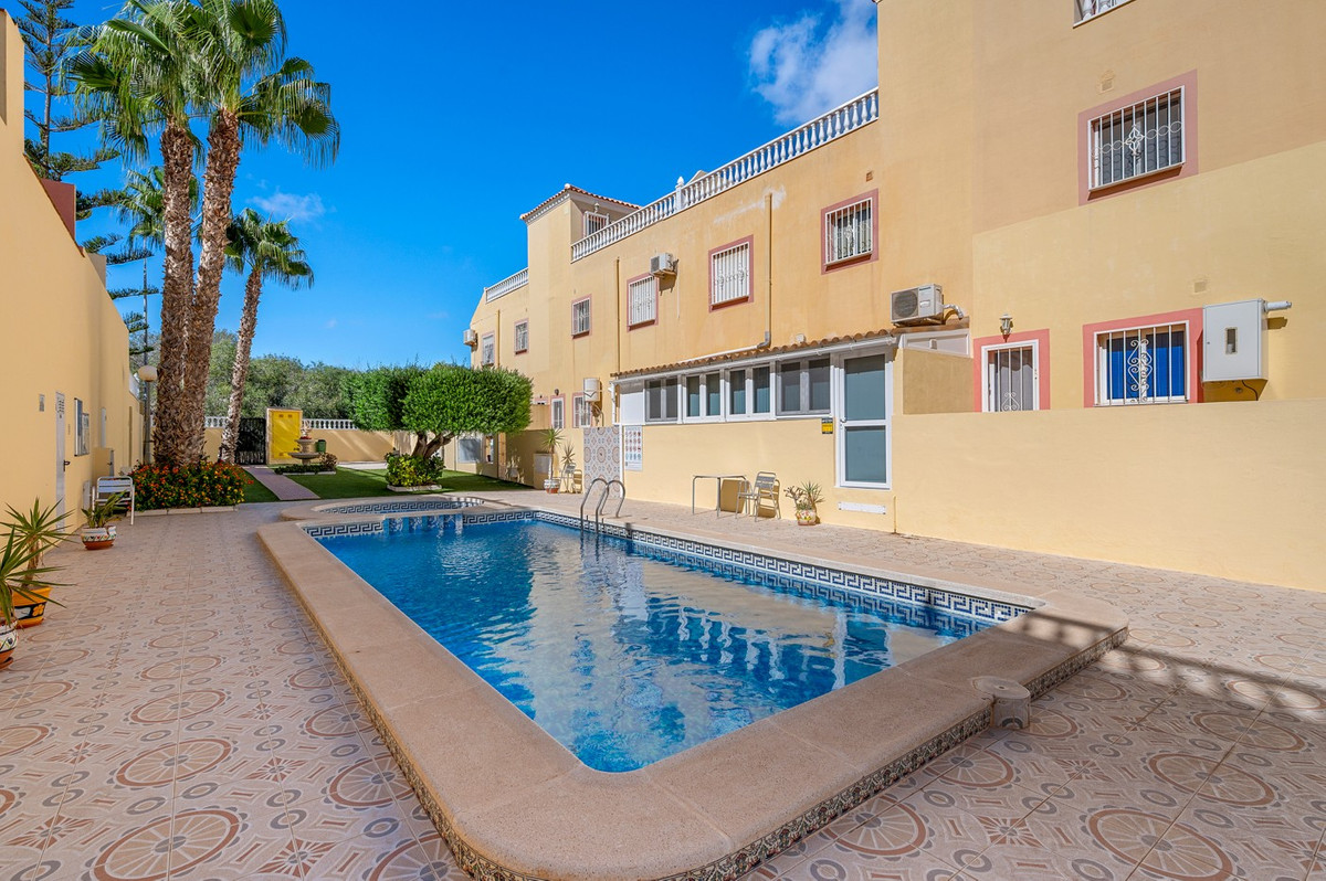 3 Bed Apartment for sale in Orihuela Costa Costa Blanca, Alicante, Spain