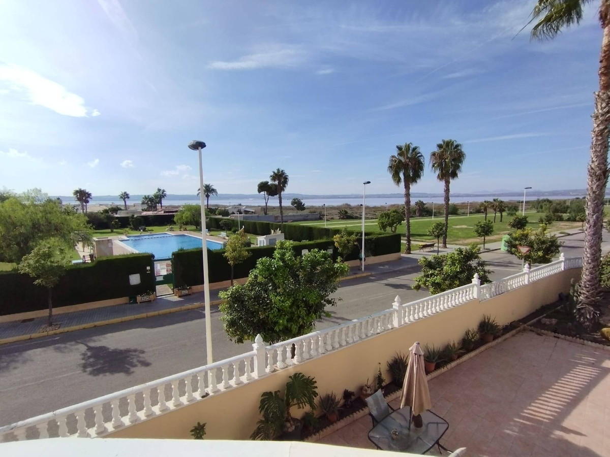 Se vende Villa - Chalet de 6 dormitorios en Costa Blanca, Alicante, España