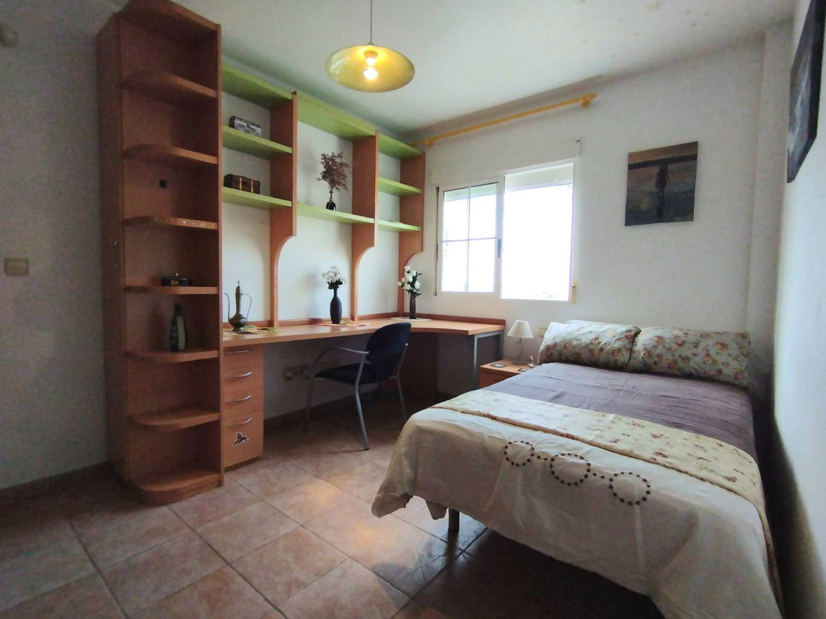 Se vende Villa - Chalet de 6 dormitorios en Costa Blanca, Alicante, España