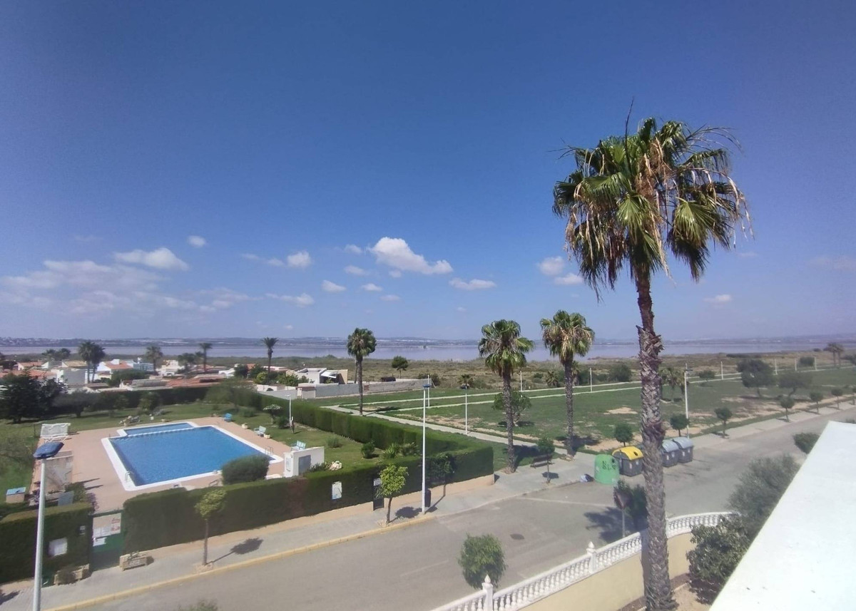 Se vende Villa - Chalet de 6 dormitorios en Costa Blanca, Alicante, España