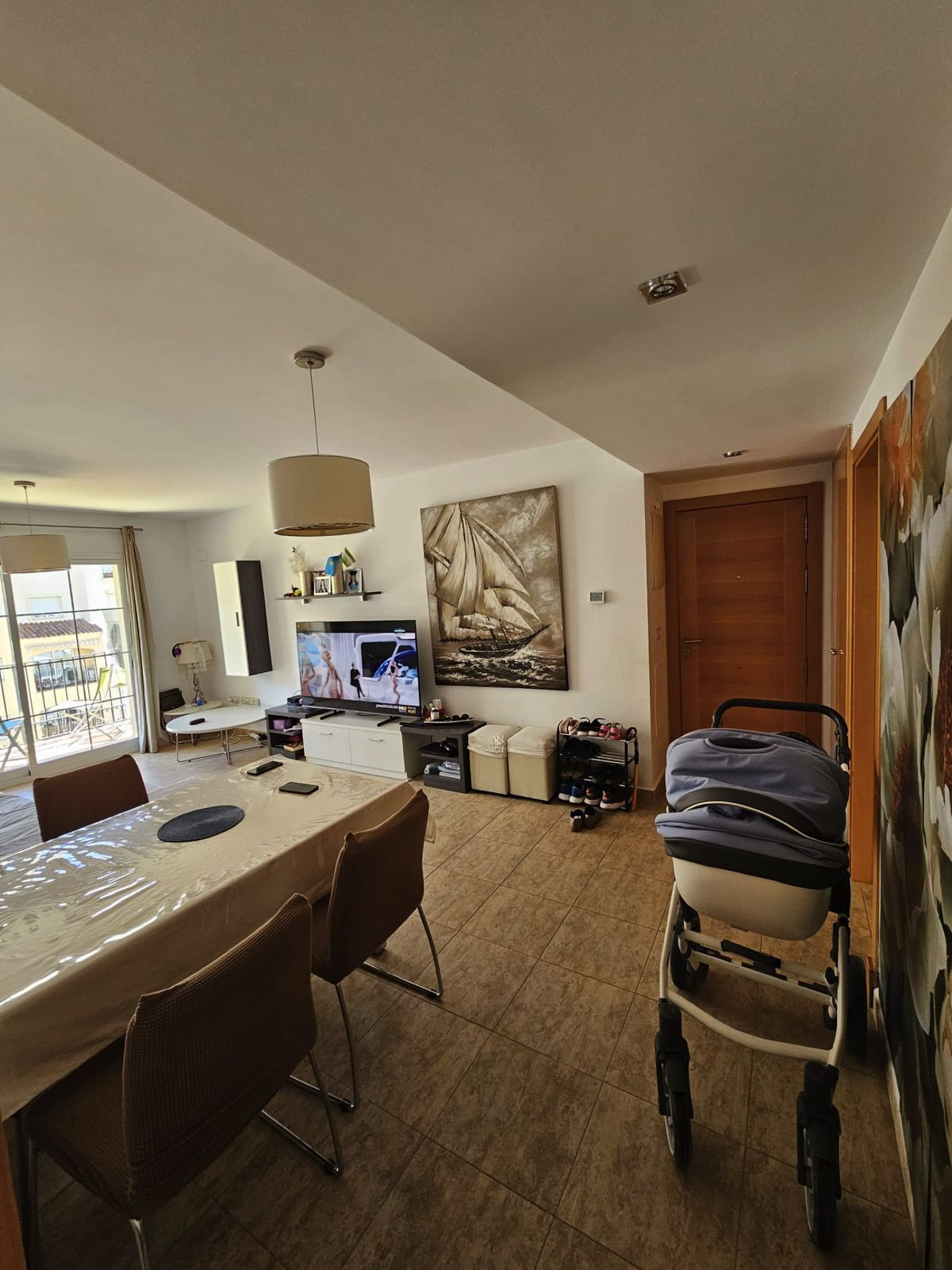 Se vende Apartamento Planta Media de 2 dormitorios en Costa Del Sol, Málaga, España