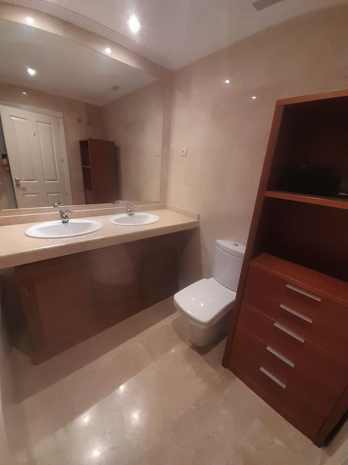 Se vende Apartamento Planta Baja de 2 dormitorios en Costa Del Sol, Málaga, España