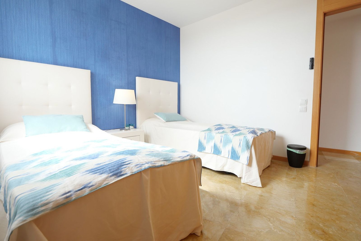 3 Bed Apartment for sale in Altos De Los Monteros Costa Del Sol, Málaga, Spain